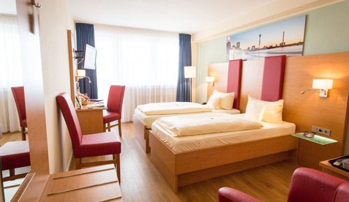 Habitación estándar doble, balcón