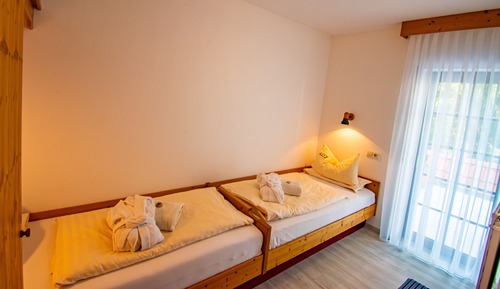 Habitación cuádruple superior, 2 habitaciones, no fumadores, balcón