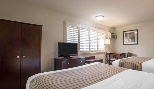 Habitación estándar, 2 camas de matrimonio, no fumadores
