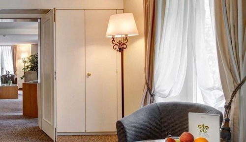 Suite, balcón