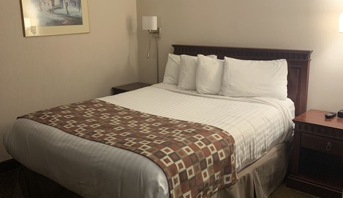 Habitación básica, 1 cama de matrimonio