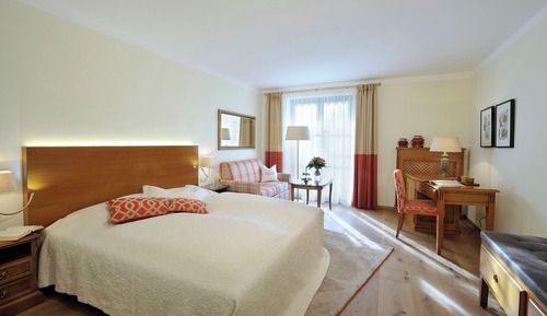 Habitación Confort doble, 1 cama de matrimonio, balcón