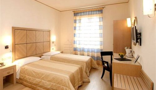 Habitación estándar con 2 camas individuales