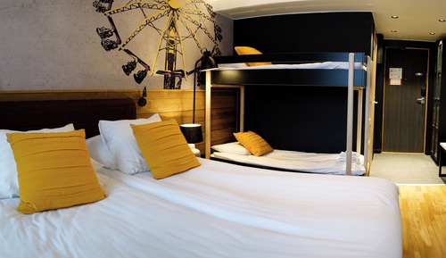 Habitación estándar, 1 cama de matrimonio (with bunkbed)