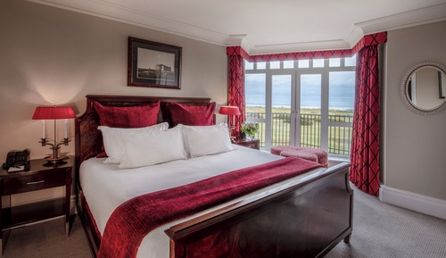 Deluxe Old Course King Suite