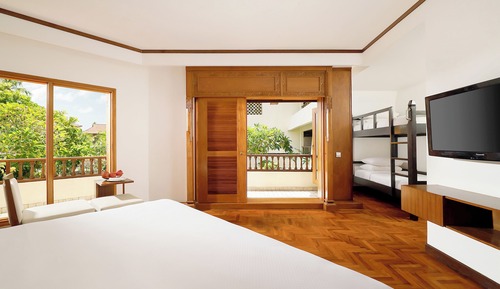 Habitación familiar (1 king-size bed and 1 bunk bed)