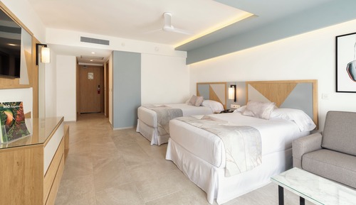 Habitación doble, 2 habitaciones, frente al mar (U)