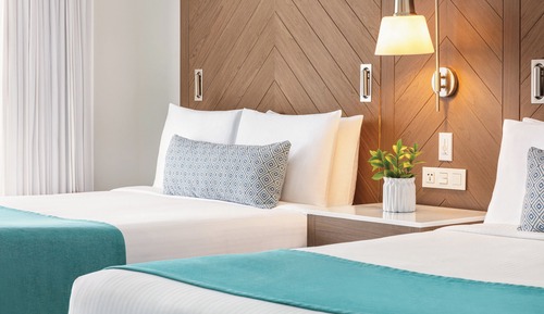 Suite junior, 2 camas de matrimonio