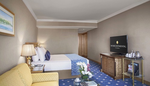 Habitación clásica, 1 cama de matrimonio grande, vistas a la ciudad