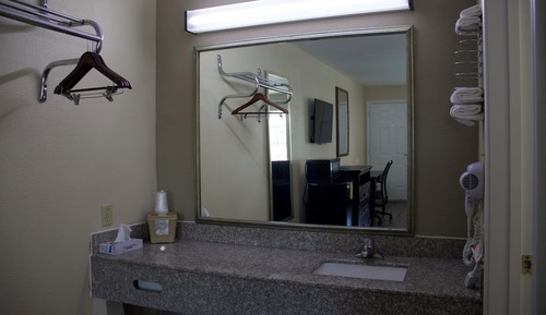 Habitación estándar doble, 2 camas dobles, no fumadores