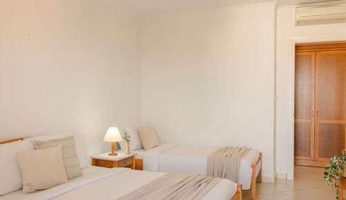 Apartamento superior, 1 habitación, vistas al jardín