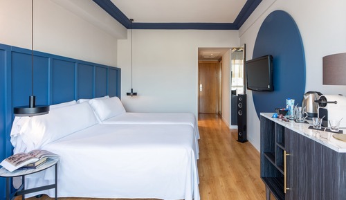 Habitación Premium con 2 camas individuales (2 Ad + 1 Ch)
