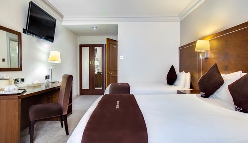 Premium Family Room