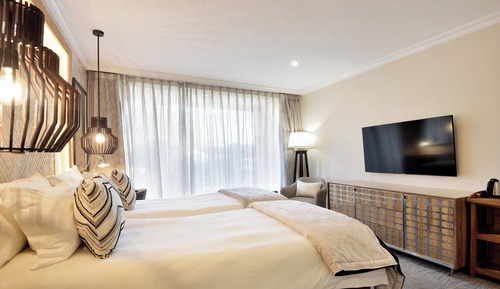 Habitación estándar con 1 cama doble o 2 individuales