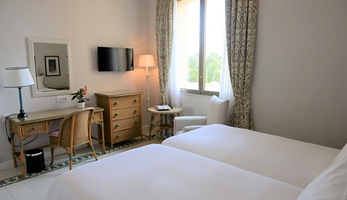 Habitación con 2 camas individuales, accesible para personas con discapacidad