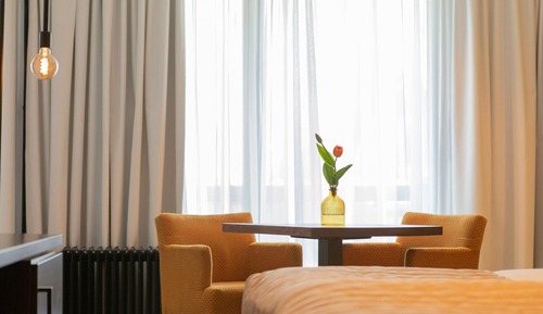 Habitación Deluxe, 1 cama de matrimonio grande, balcón