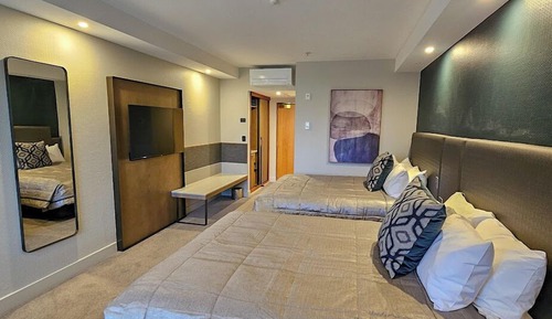 Habitación Deluxe con 2 camas individuales, 2 camas de matrimonio
