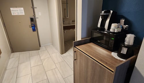 Habitación estándar, 1 cama de matrimonio grande (Mobility, Transfer Shower)