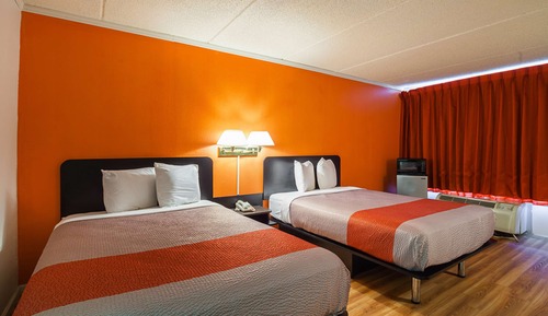 Habitación estándar, 2 camas dobles, fumadores
