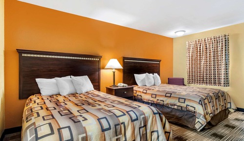 Habitación estándar, 2 camas dobles, fumadores
