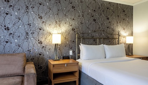 Habitación Confort, 1 cama de matrimonio con sofá cama
