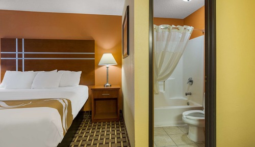 Habitación estándar, 1 cama de matrimonio grande con sofá cama, no fumadores