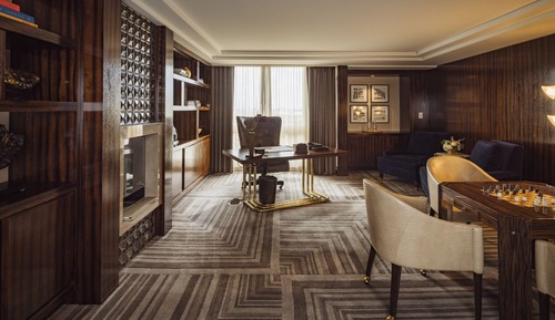 Suite (L'Ermitage)
