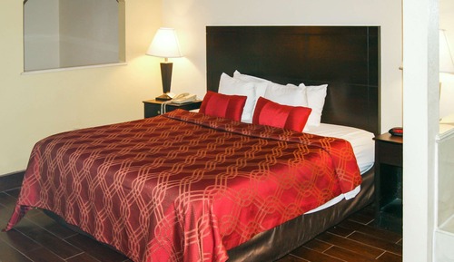 Habitación Business, 1 cama de matrimonio grande con sofá cama, fumadores (Efficiency)