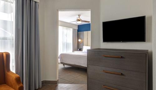 Suite, 1 cama de matrimonio grande, accesible para personas con discapacidad (Roll-in Shower)