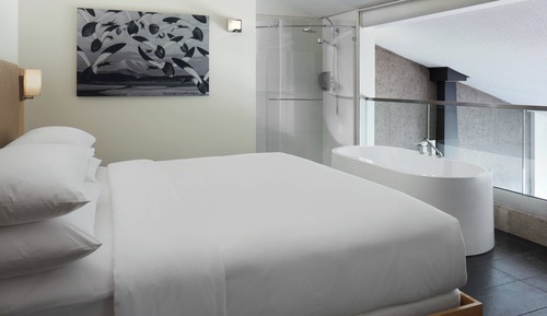 Ático, 2 habitaciones, cocina
