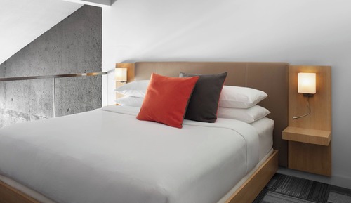 Ático, 1 cama de matrimonio grande con sofá cama, cocina