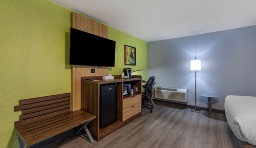 Habitación estándar, 2 camas de matrimonio, no fumadores (Walk-in Shower)