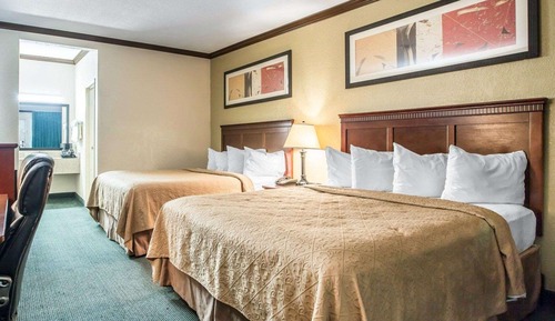 Two Queen Beds Non Smoking