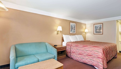 Suite, 1 cama de matrimonio grande, bañera de hidromasaje