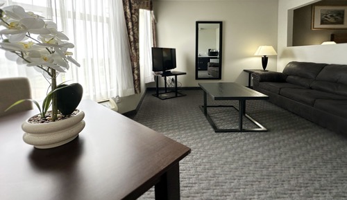 King Suite with Partial Ocean View