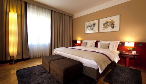 Suite, 1 cama de matrimonio grande, vistas a la ciudad (Balcony)