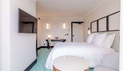 Habitación Deluxe, 1 cama de matrimonio, vistas a la ciudad