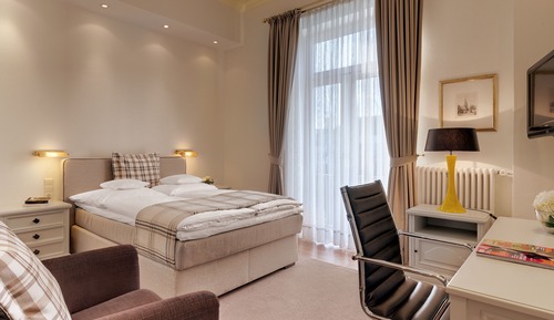 Habitación estándar, 1 cama doble, vistas al jardín