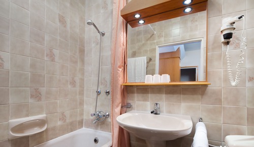 Habitación triple económica