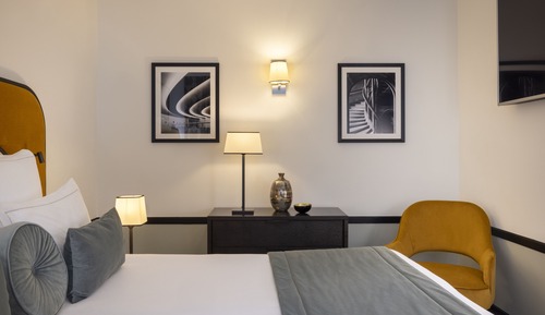 Suite familiar