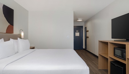 Habitación, 1 cama de matrimonio grande (Mobility, Roll-In Shower)
