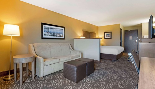 Suite, 1 cama de matrimonio grande con sofá cama, no fumadores, vistas al río (with Sofabed)
