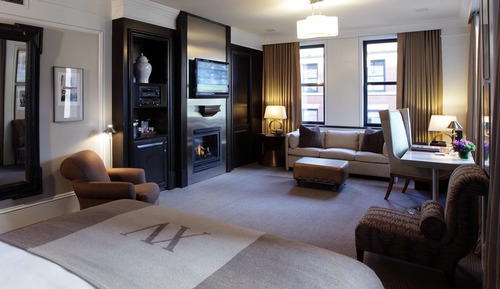 Suite (Bromfield)