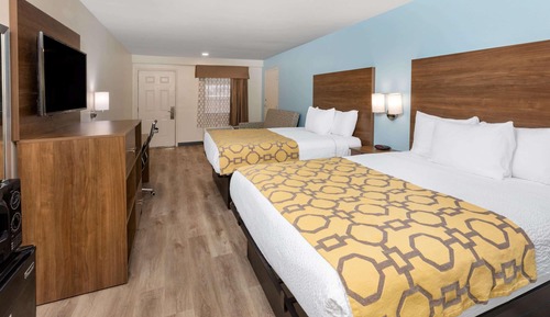 Suite estudio, 2 camas de matrimonio, no fumadores