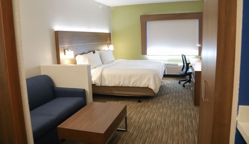 Suite, 1 cama de matrimonio grande con sofá cama