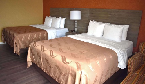 Habitación estándar, 2 camas de matrimonio, no fumadores
