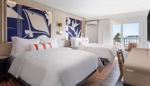 Guest Room, 2 Queens, Marina View, Balcony