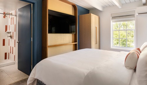 Guest Room, 1 King