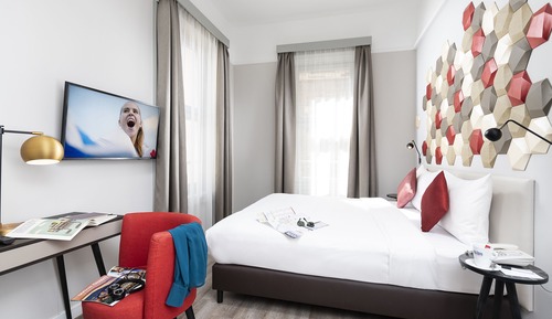 Habitación superior con 1 cama doble o 2 individuales