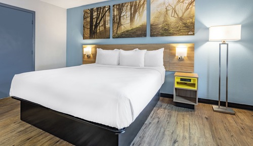 Habitación estándar, 1 cama de matrimonio grande, accesible para personas con discapacidad